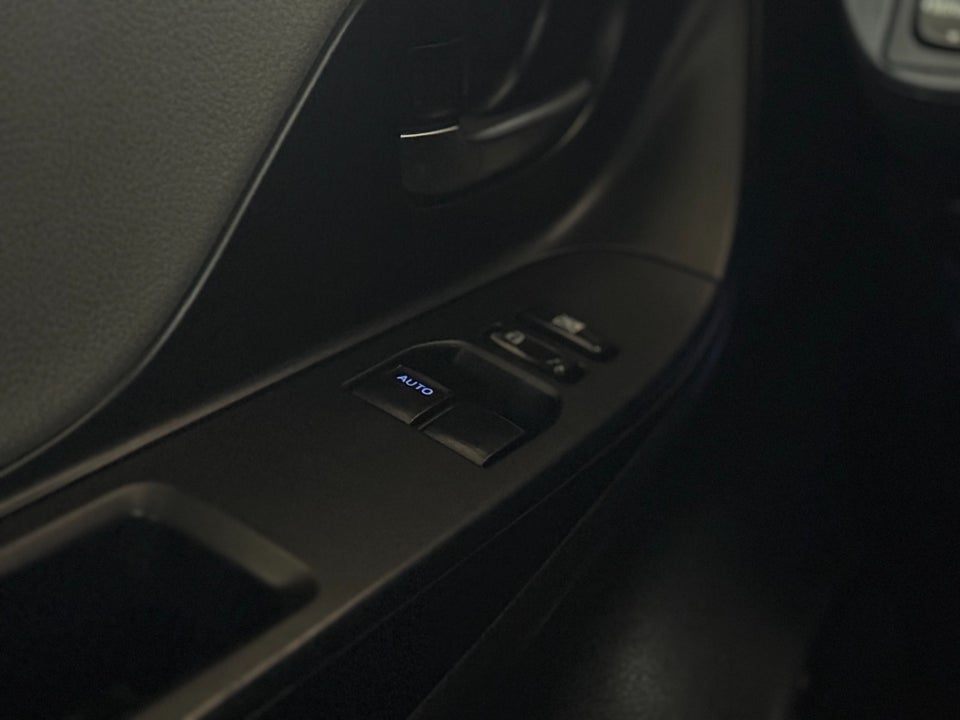 Toyota Yaris 1,5 Hybrid H2 e-CVT 5d