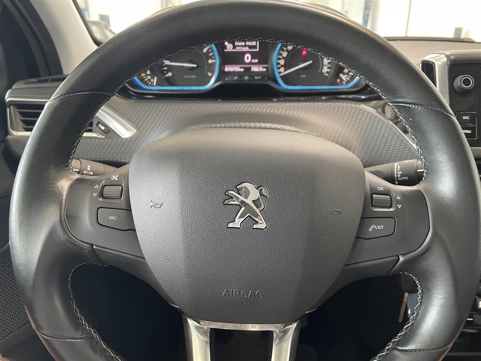 Peugeot 2008 1,2 PureTech 130 Allure+ 5d