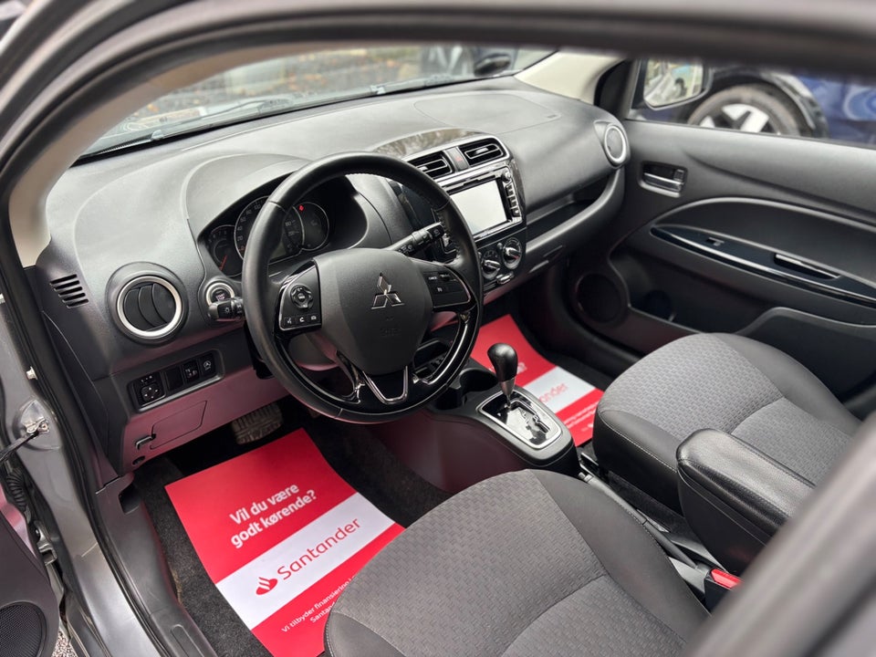 Mitsubishi Space Star 1,2 Invite+ CVT 5d