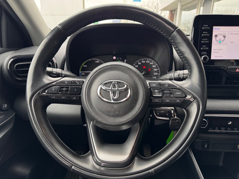 Toyota Yaris 1,5 Hybrid Active e-CVT 5d