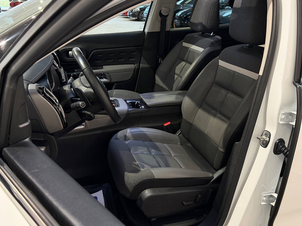 Citroën C5 Aircross 1,6 Hybrid Shine EAT8 5d