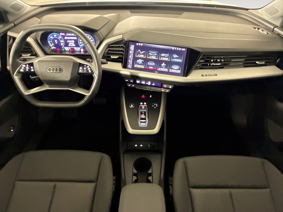 Audi Q4 e-tron 45 Progress 5d