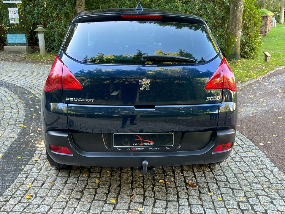 Peugeot 3008 1,6 HDi 110 Premium 5d