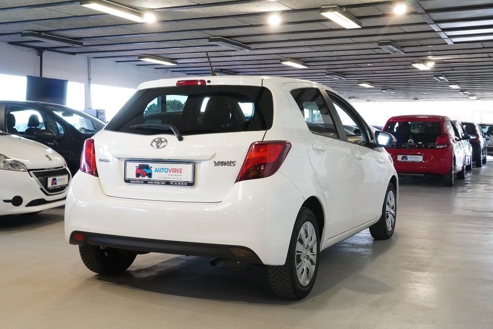 Toyota Yaris 1,0 VVT-i T1 Style 5d