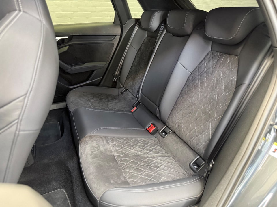 Audi A3 40 TFSi e Advanced Sportback S-tr. 5d