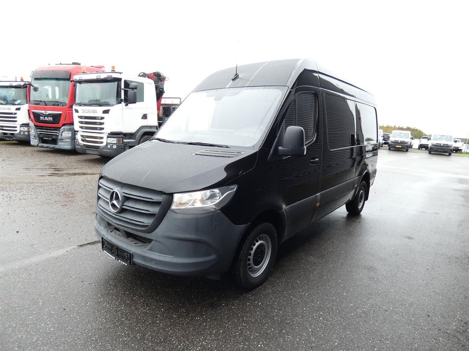 Mercedes Sprinter 317 2,0 CDi A2 Kassevogn aut. RWD