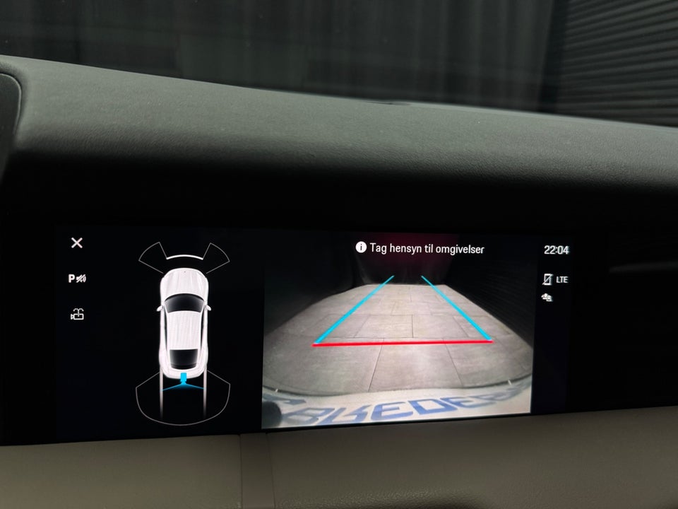 Porsche Taycan Performance+ 4d