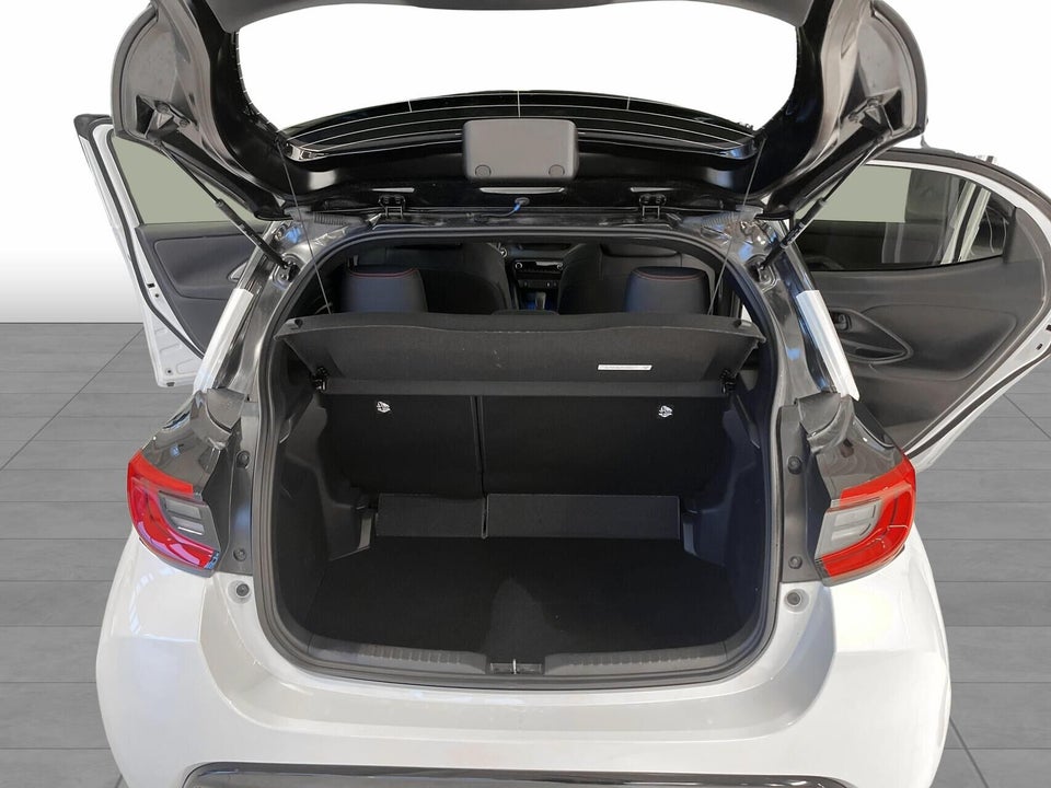 Toyota Yaris 1,5 Hybrid GR Sport e-CVT 5d