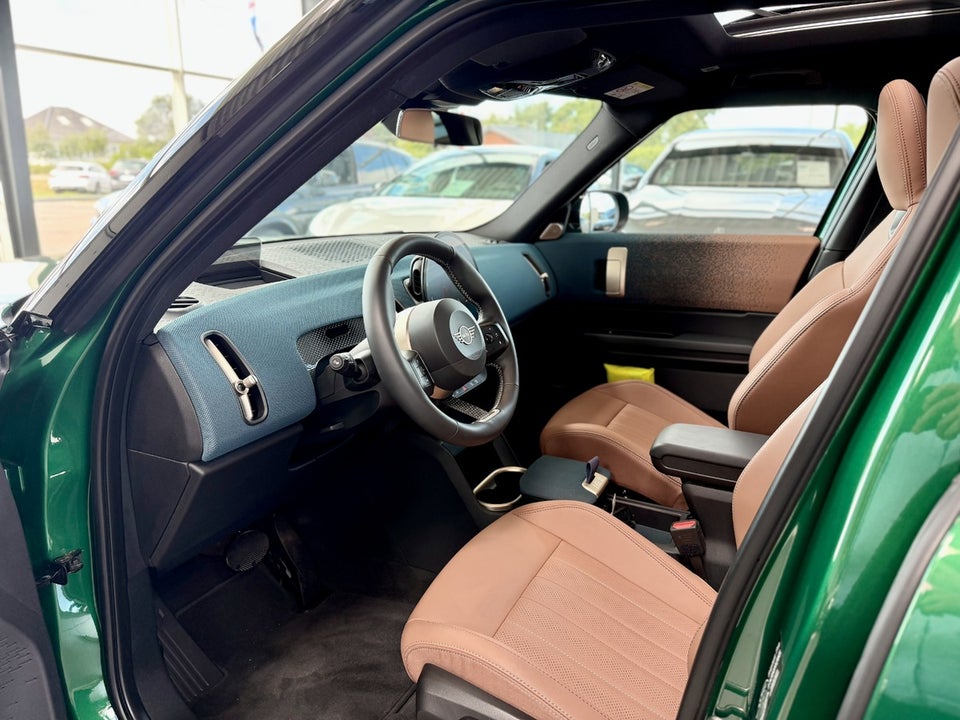 MINI Countryman E Favoured Trim XL 5d