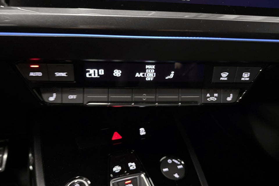 Audi Q4 e-tron 40 Attitude 5d