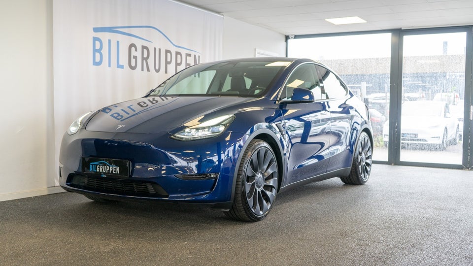 Tesla Model Y Performance AWD 5d