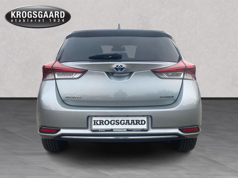 Toyota Auris 1,8 Hybrid Prestige CVT 5d