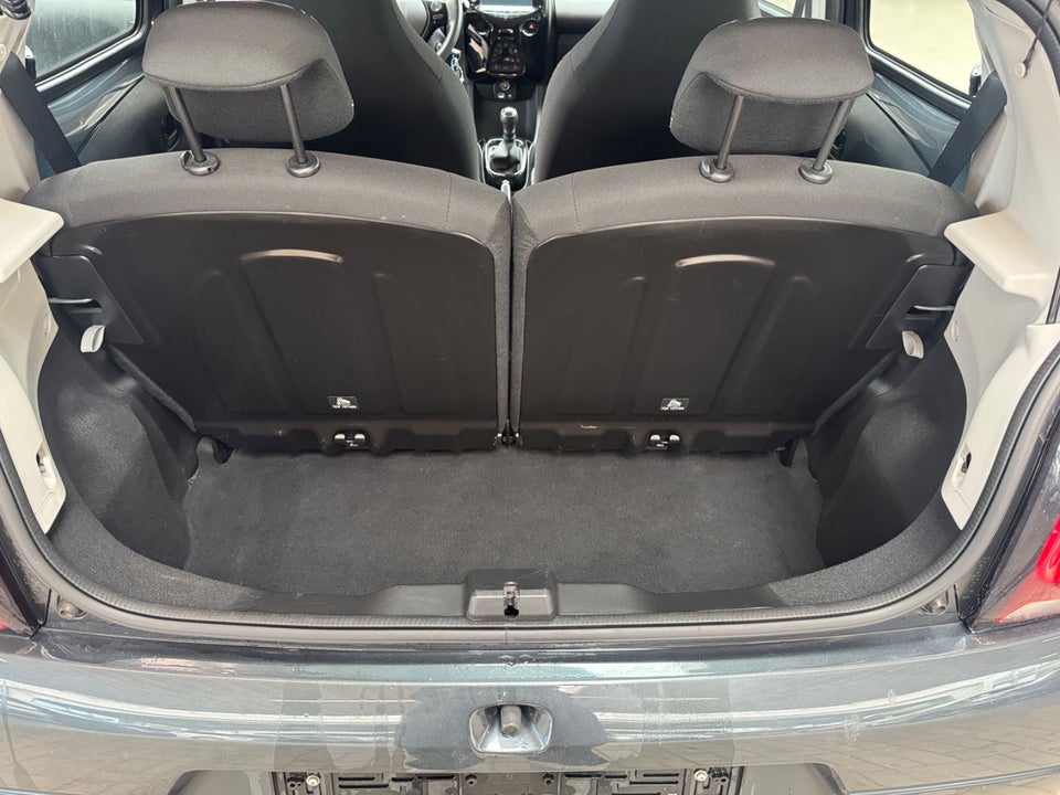 Citroën C1 1,0 VTi Shine 5d