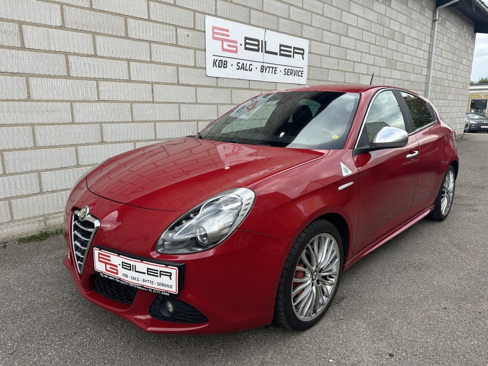 Alfa Romeo Giulietta 1,75 TBi Quadrifoglio Verde 5d