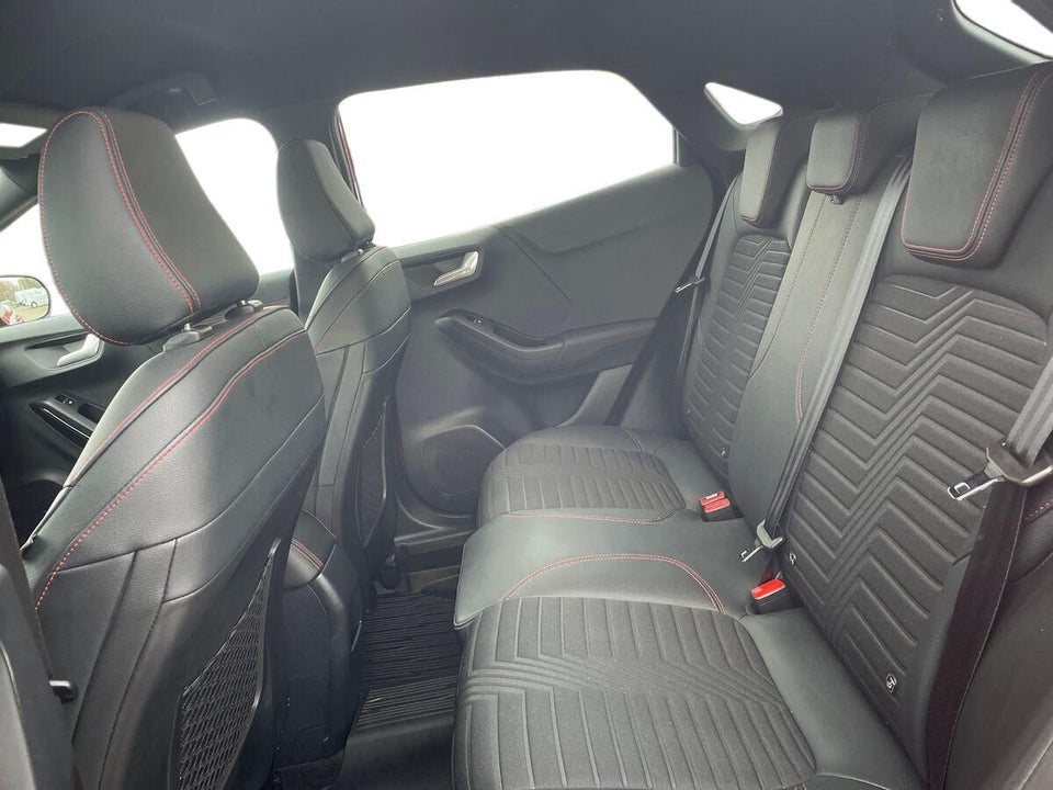 Ford Puma 1,0 EcoBoost mHEV ST-Line X 5d