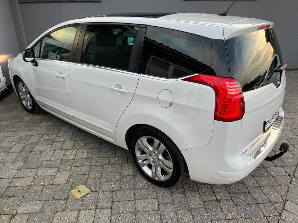 Peugeot 5008 2,0 HDi 150 Premium 7prs 5d