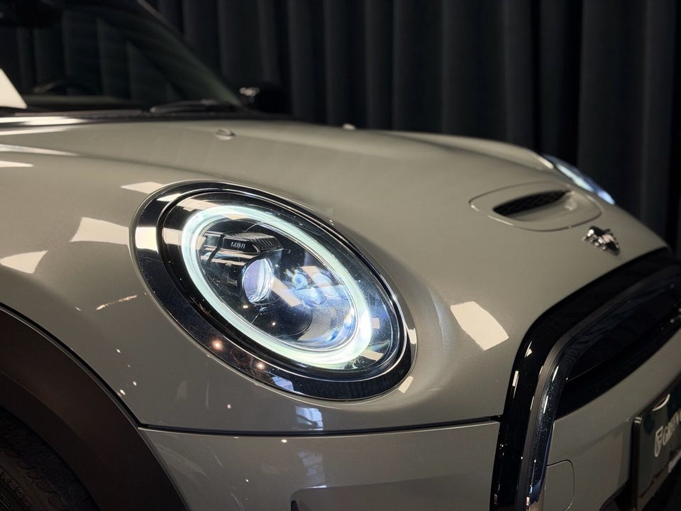 MINI Cooper SE Edition Premium 3d