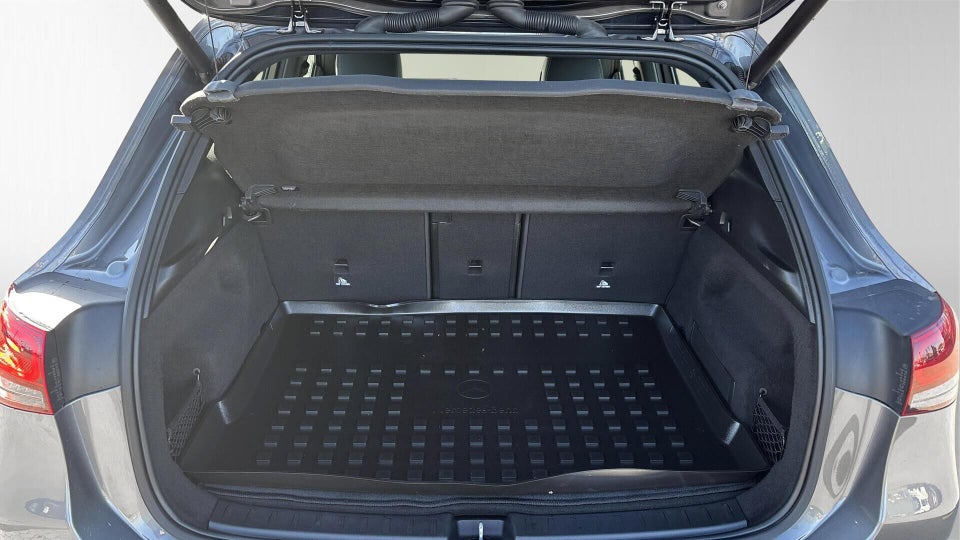 Mercedes EQB250 Progressive 5d