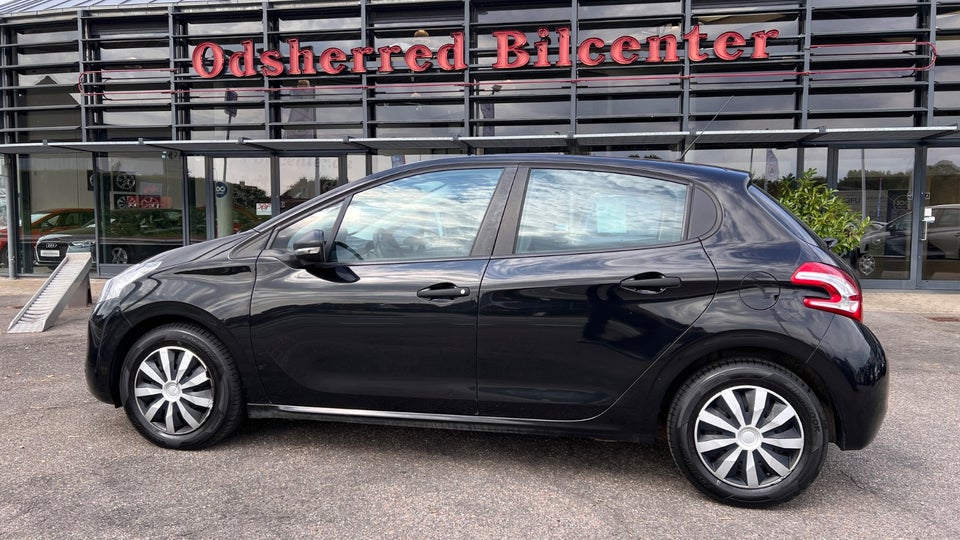 Peugeot 208 1,0 VTi Access 5d