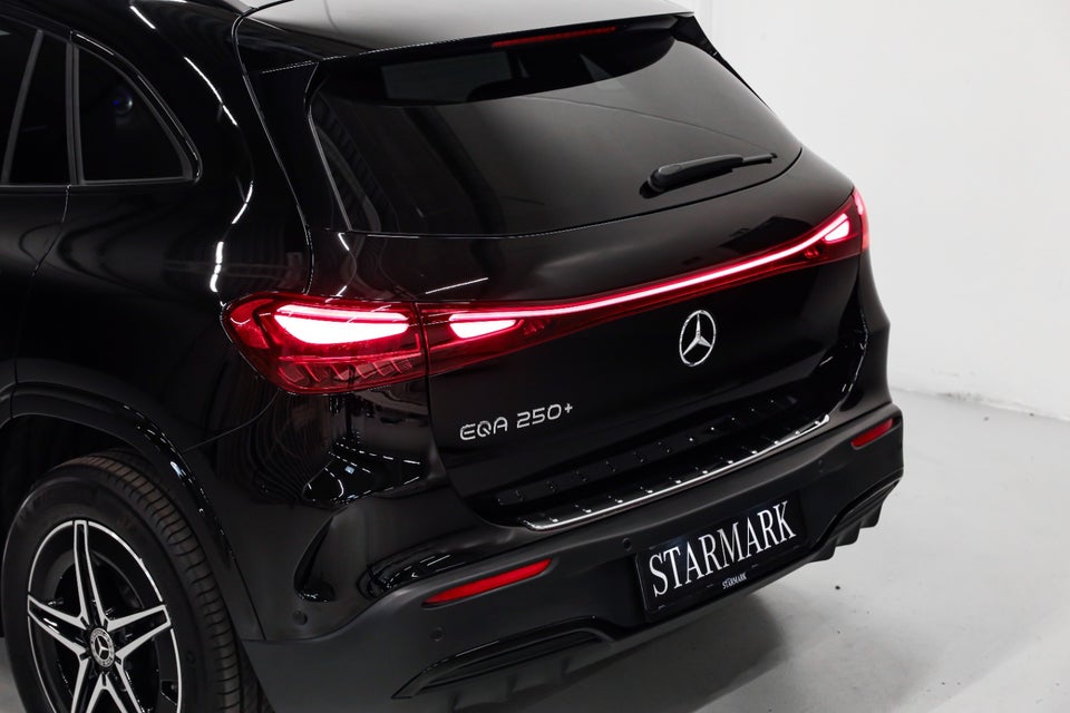 Mercedes EQA250+ AMG Advance 5d
