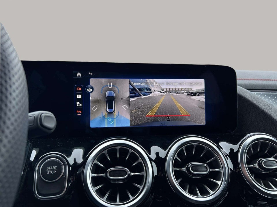 Mercedes EQA300 AMG Advance Plus 4Matic 5d