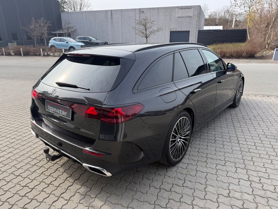 Mercedes E220 d 2,0 AMG Line stc. aut. Van 5d