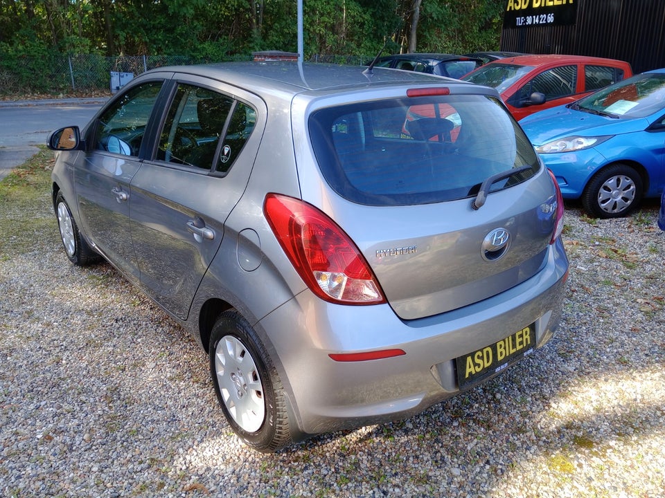 Hyundai i20 1,25 Classic 5d