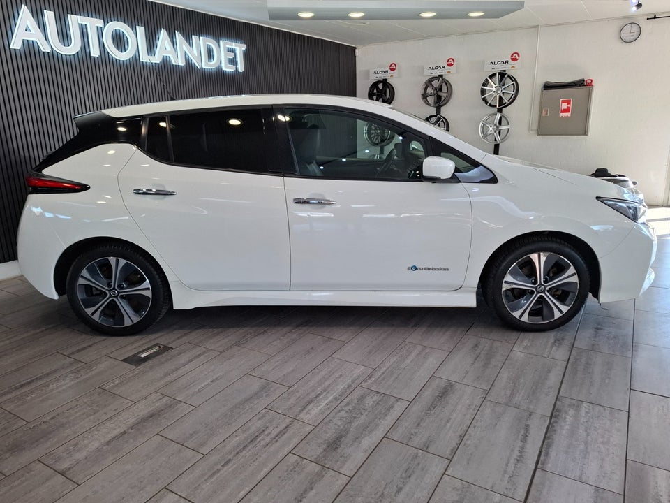 Nissan Leaf 40 Tekna 5d