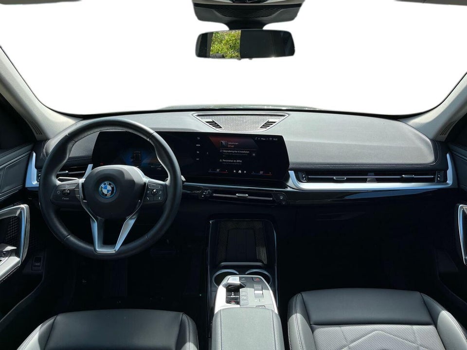 BMW iX1 eDrive20 X-Line 5d