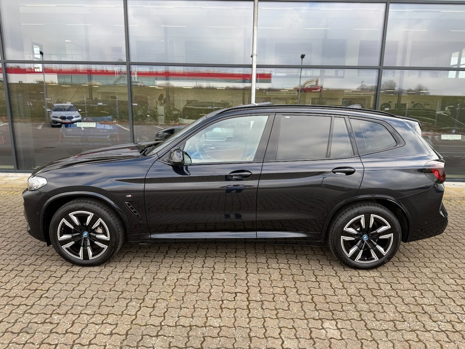 BMW iX3 Charged M-Sport 5d