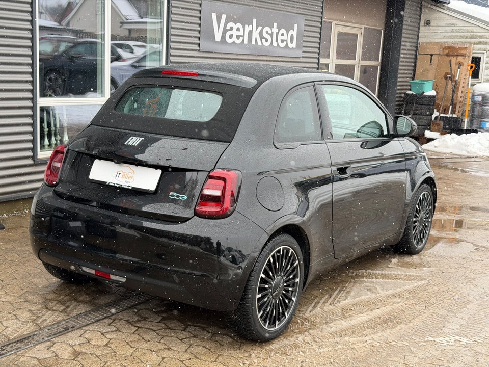 Fiat 500e 42 Icon Cabrio 2d