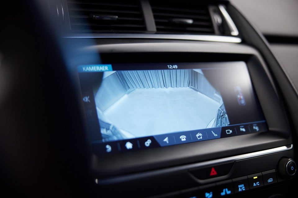 Jaguar E-Pace 2,0 D180 S aut. AWD 5d