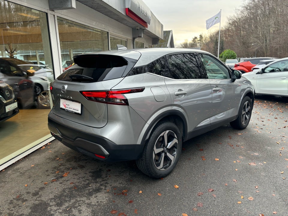 Nissan Qashqai 1,3 mHEV N-Connecta X-tr. 5d