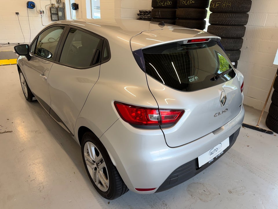 Renault Clio IV 0,9 TCe 90 Zen 5d