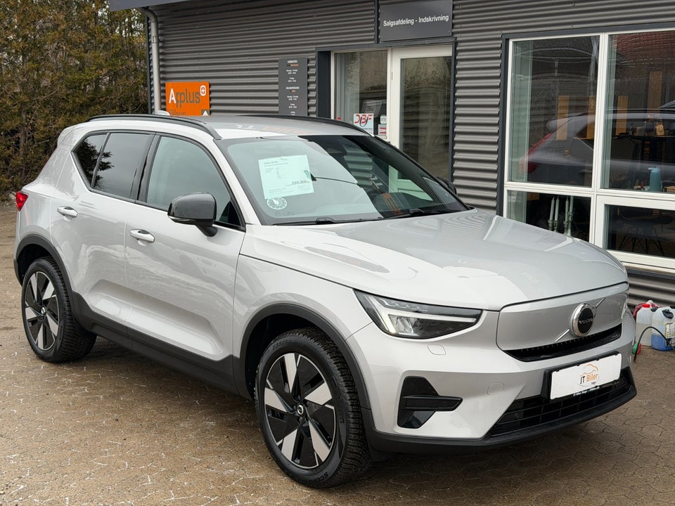 Volvo XC40 ReCharge Extended Range Core 5d