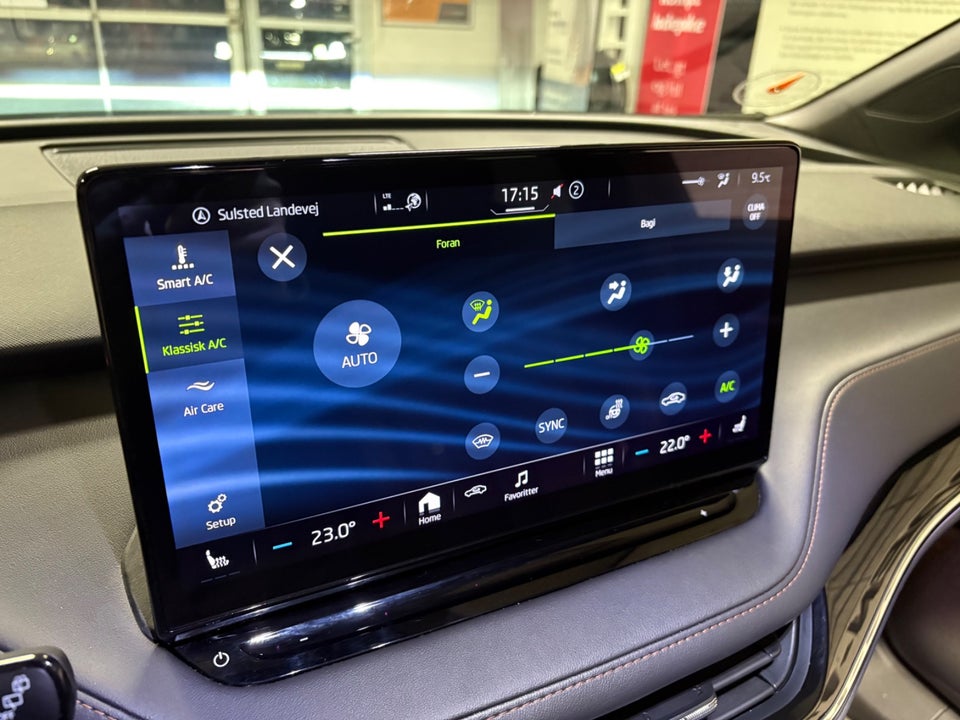 Skoda Enyaq 80x iV Founders Edition 5d