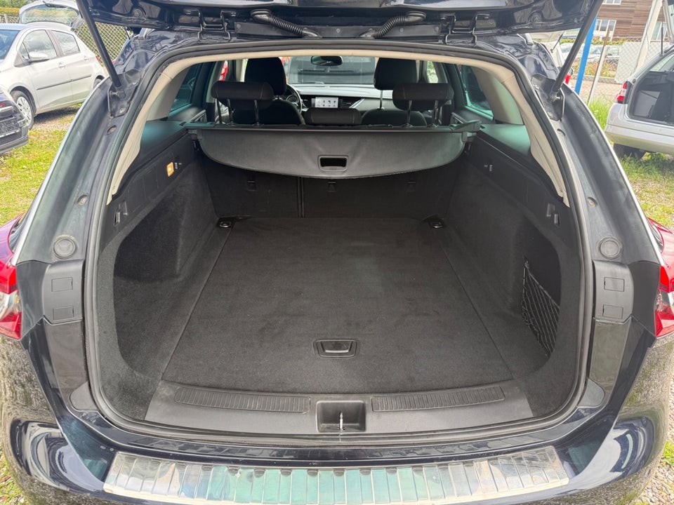 Opel Insignia 1,5 T 140 Enjoy Sports Tourer 5d