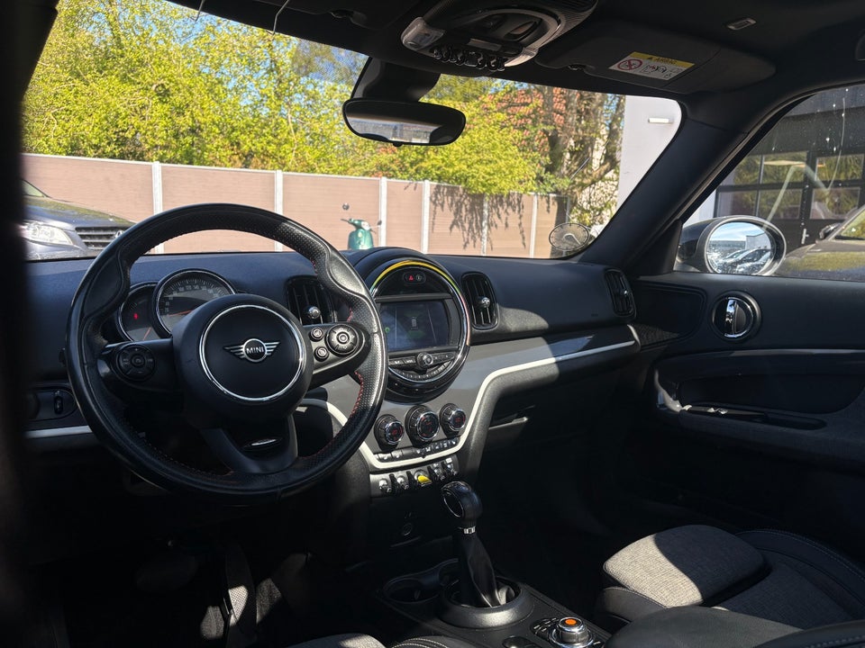 MINI Countryman Cooper SE 1,5 Essential aut. ALL4 5d