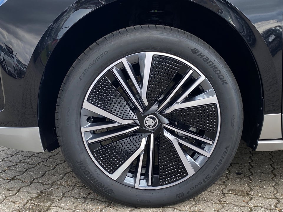 Skoda Enyaq 85 iV Premium 5d