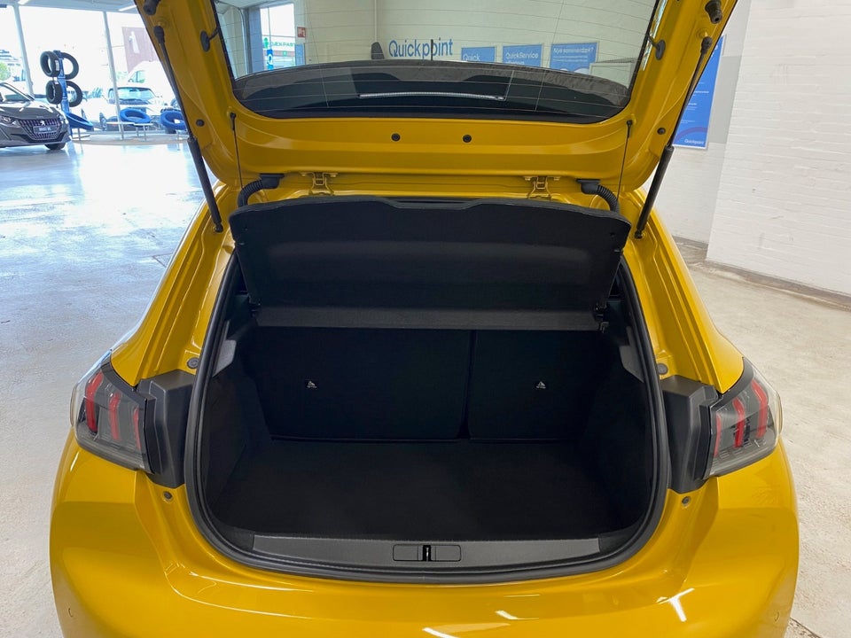 Peugeot 208 1,2 PureTech 100 Allure 5d