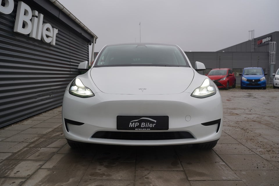 Tesla Model Y RWD 5d
