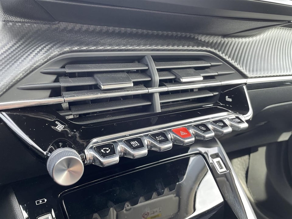 Peugeot 2008 1,2 PureTech 130 Allure Pack EAT8 5d