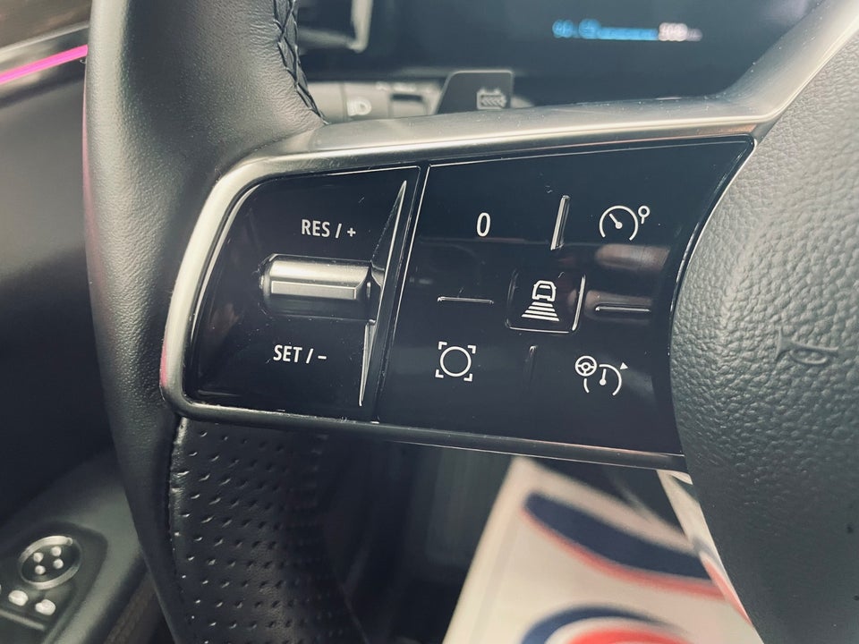 Renault Megane E-Tech 60 Iconic 5d