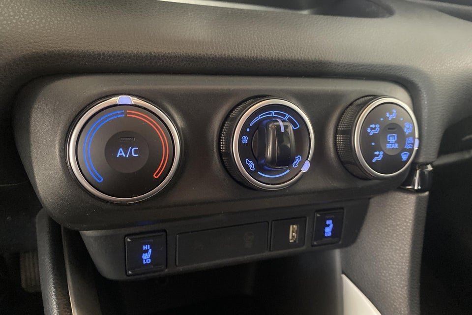 Toyota Yaris 1,5 Active Tech+ CVT 5d