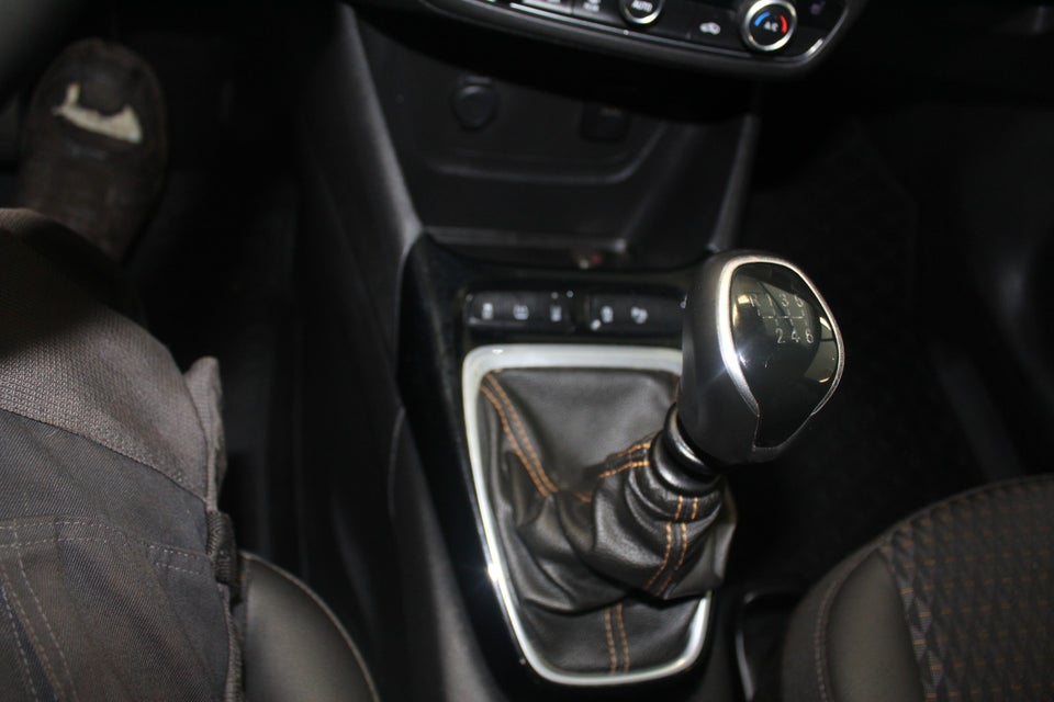 Opel Crossland X 1,5 D 102 Impress 5d
