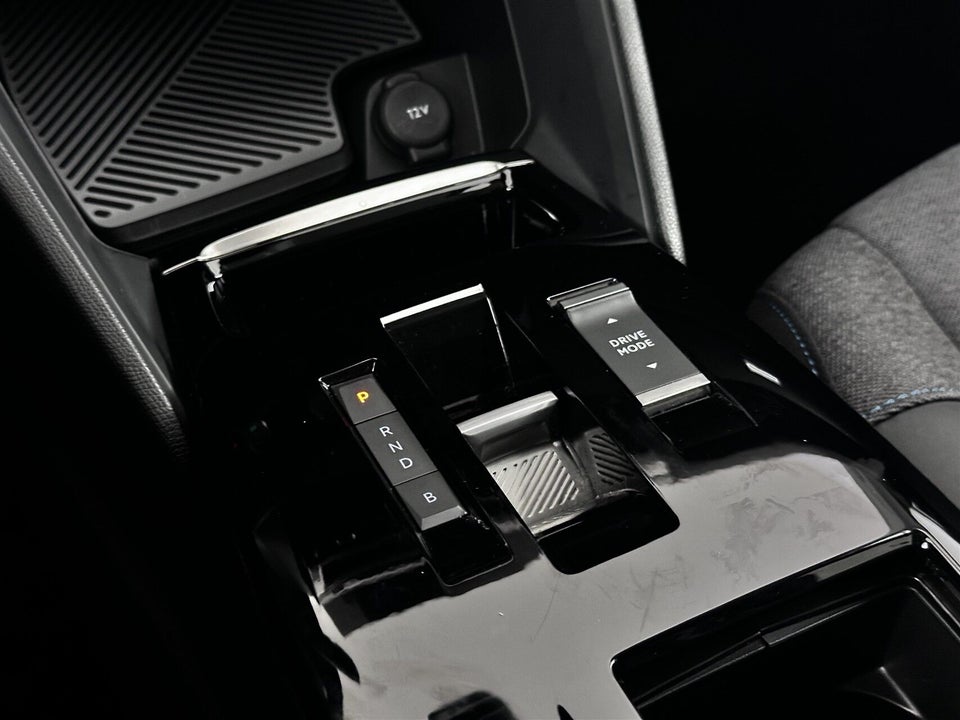 Citroën ë-C4 50 Shine 5d