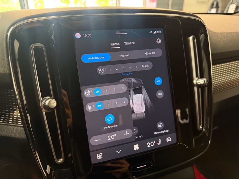 Volvo XC40 P8 ReCharge Twin R-Design 5d