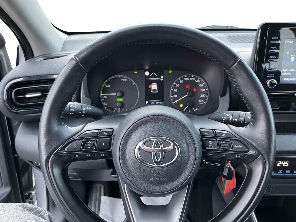 Toyota Yaris 1,5 Hybrid H3 e-CVT 5d