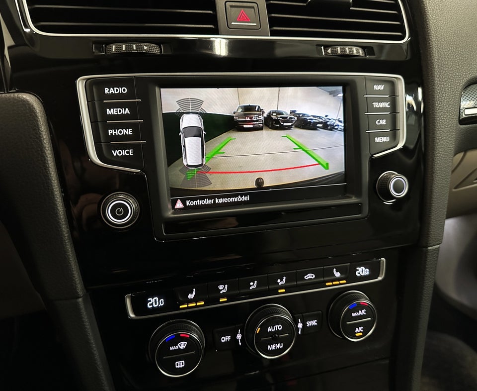 VW Golf VII 1,4 TSi 150 Highline DSG BMT 5d