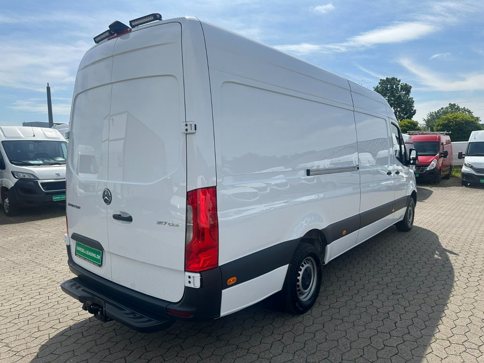 Mercedes Sprinter 317 2,0 CDi A3 Kassevogn aut. RWD